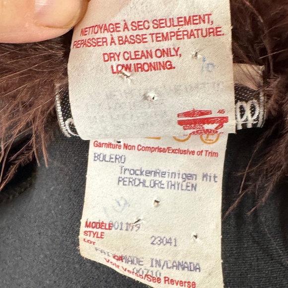 Vintage 80s bolero, burgundy gold thread, marabout feathers, Joseph Ribkoff, 8 - Picture 13 of 13